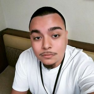 Meet your Posher, Amos